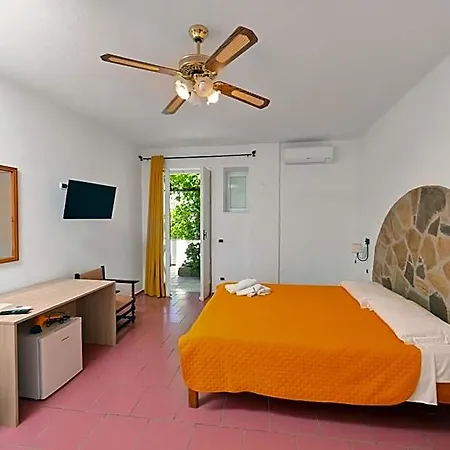 Punto Azzurro Hotel 3*