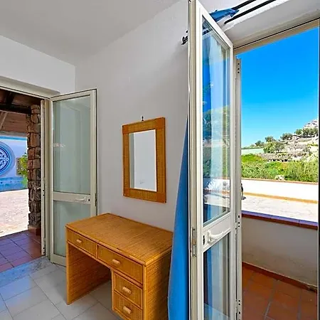 Punto Azzurro 3* Forio (Isola d'Ischia)